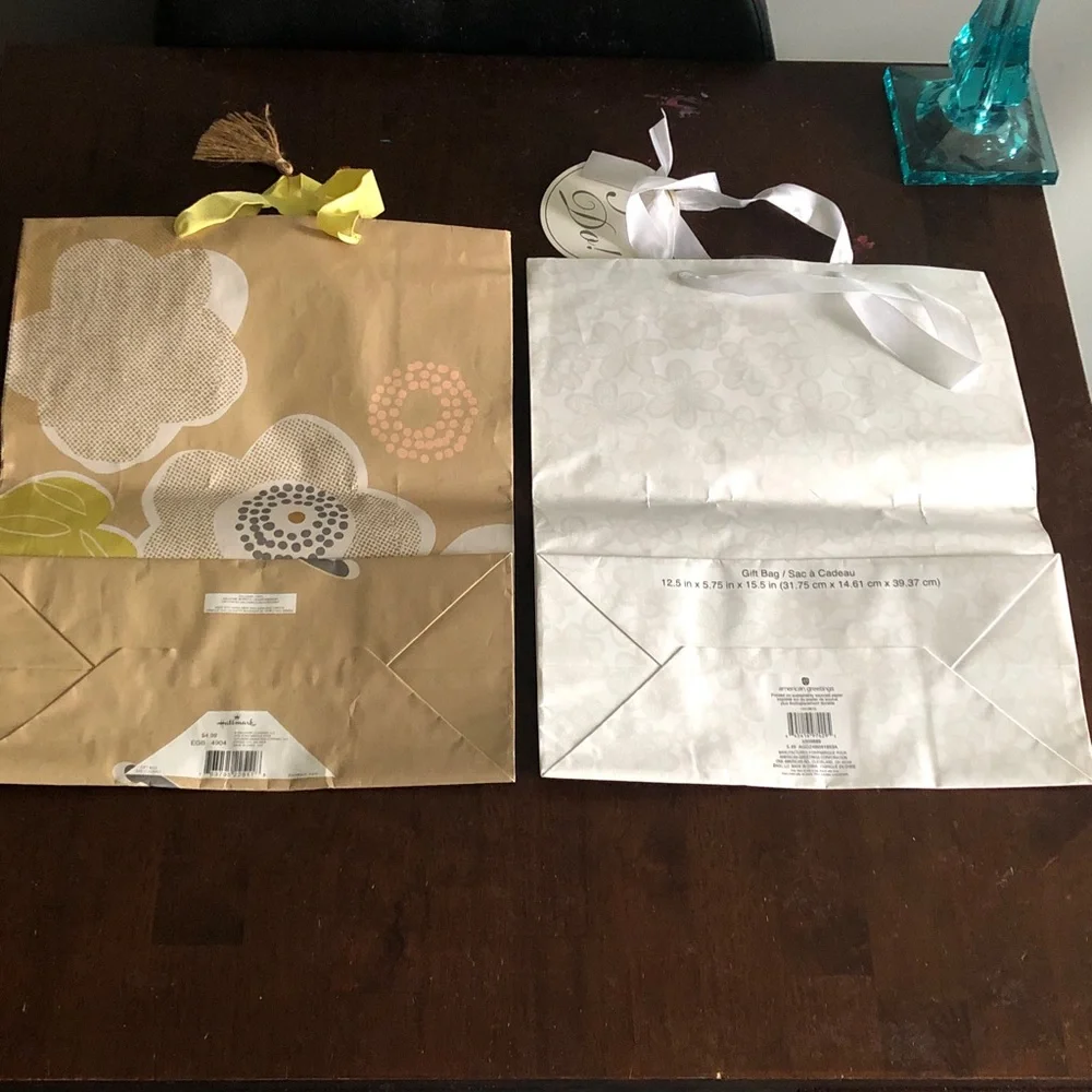 🍄 Floral Bridal Gift Bags Set